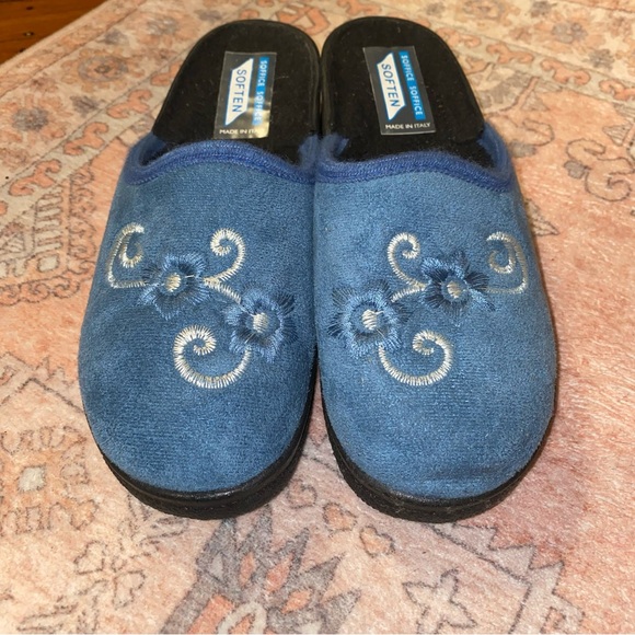 Soffice Womens Wedge Heel Slipper Slide On Closes Toe House Shoe Blue Floral 37 - Picture 3 of 7
